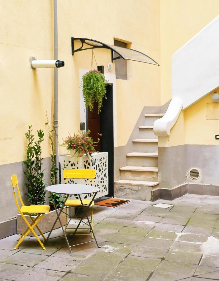 Apartamento In Urbs Salerno Exterior foto